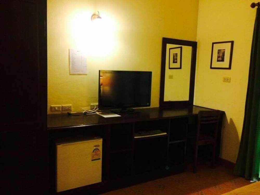 Bon Ca Va Hotel Chiang Mai Buitenkant foto