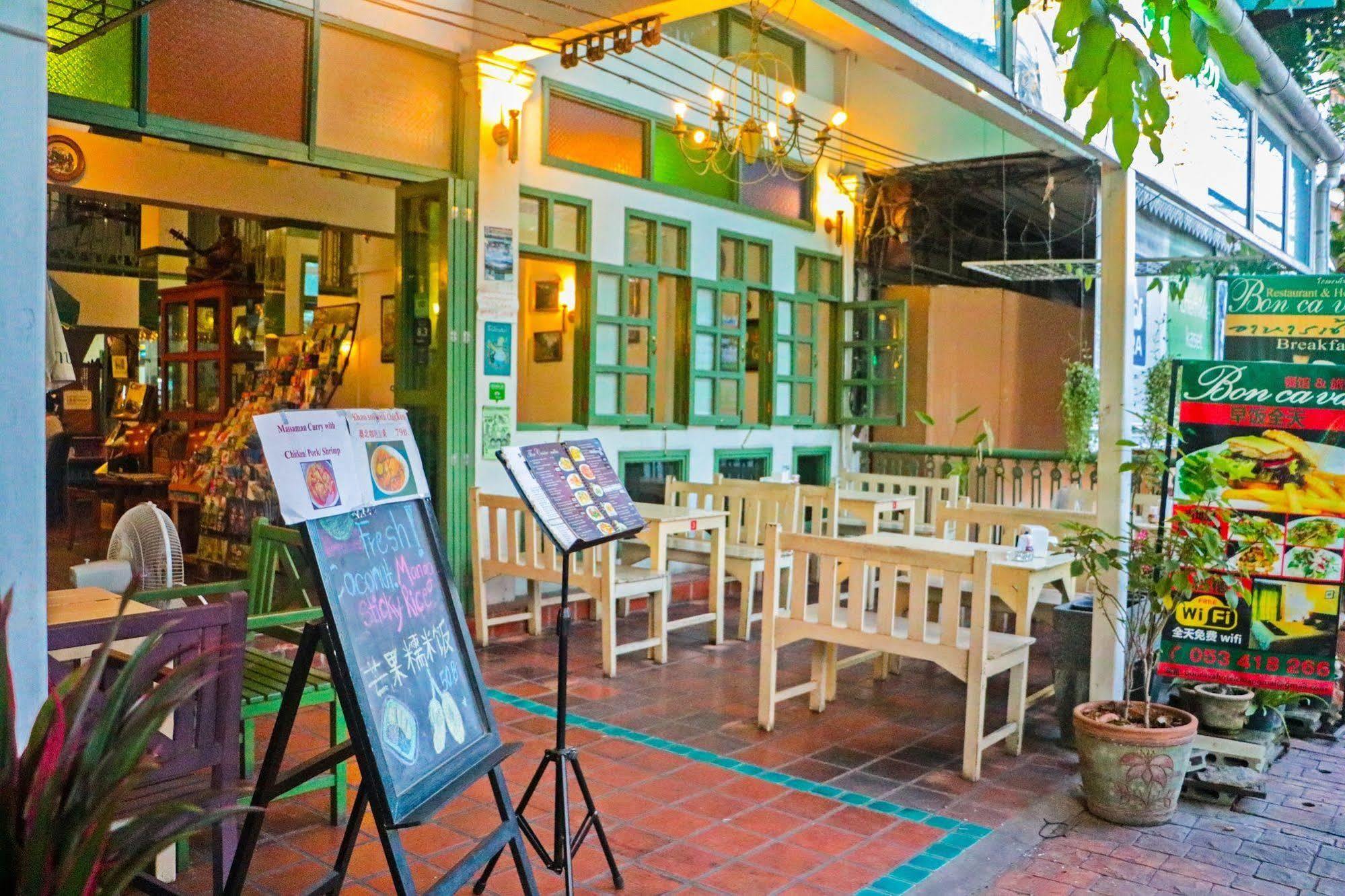 Bon Ca Va Hotel Chiang Mai Buitenkant foto