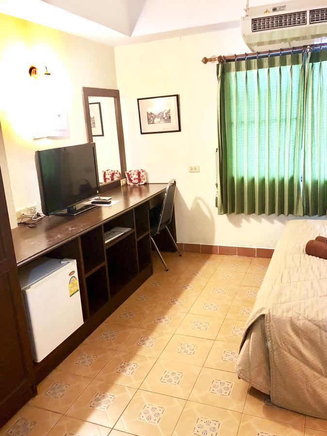 Bon Ca Va Hotel Chiang Mai Buitenkant foto